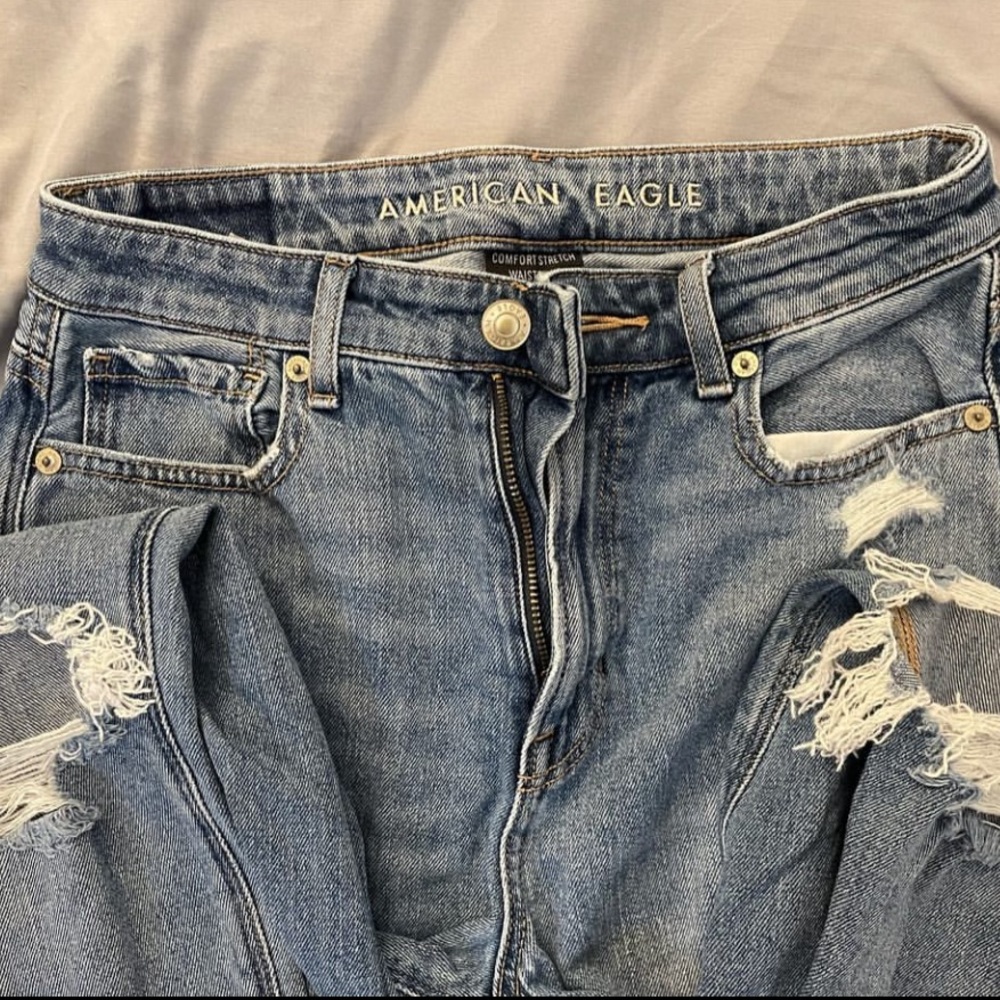 AE Ripped Jeans